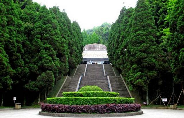 井冈山革命烈士陵园