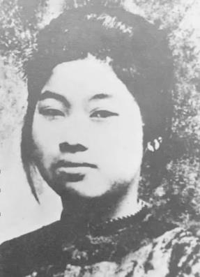 坚贞不屈的女红军唐义贞