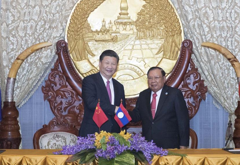 同时任老挝人民革命党中央总书记本扬“年度会晤”