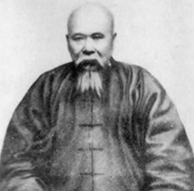 毛泽东深念教诲之恩，关照恩师遗孀20余年，感人至深