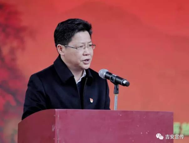 市委常委、宣传部部长王大胜讲话