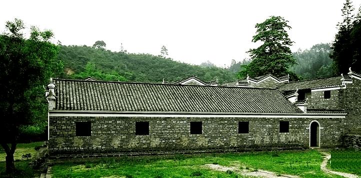 步云山练兵场旧址