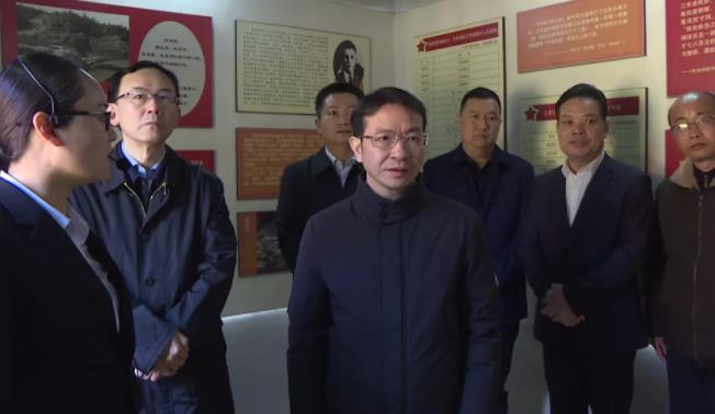 黄喜忠感悟井冈山精神