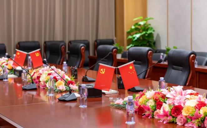 百年来党员干部学习培训的特点与经验