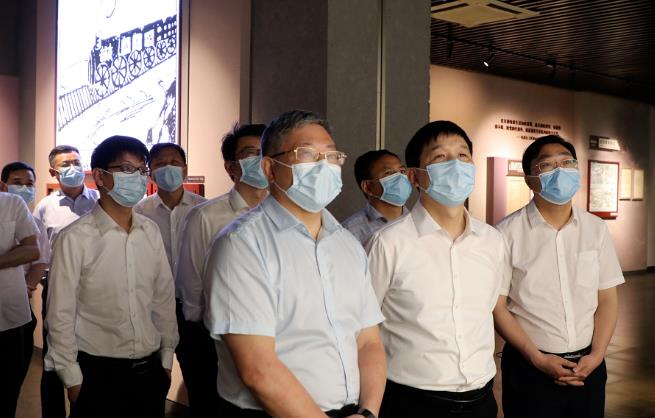 南昌航空大学一行在永新县开展红色基因学习教育