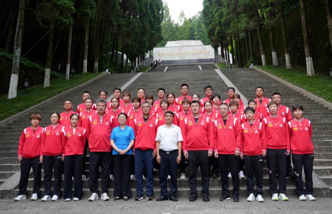 国家乒乓球队走进井冈山开展主题教育