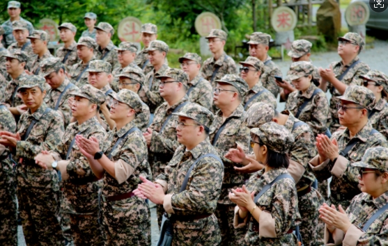 <a href=http://www.mzcmez.cn/ target=_blank class=infotextkey>井冈山培训</a>