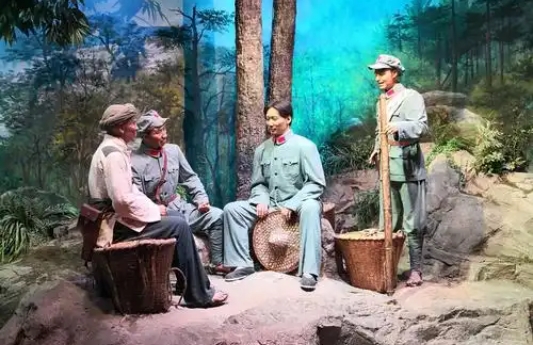 井冈山培训机构的 "红军的一天" 体验，为何能让团队凝聚力提升