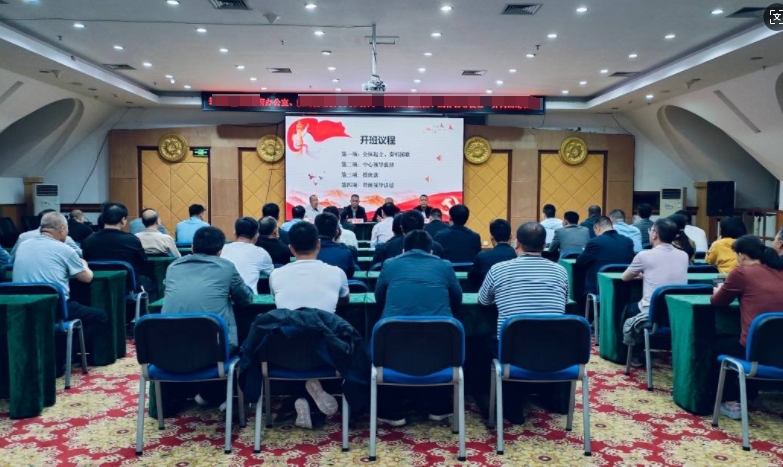 干部培训费用由谁承担？费用标准是多少？—— 基于《中央和国家机关培训费管理办法》的深度解析