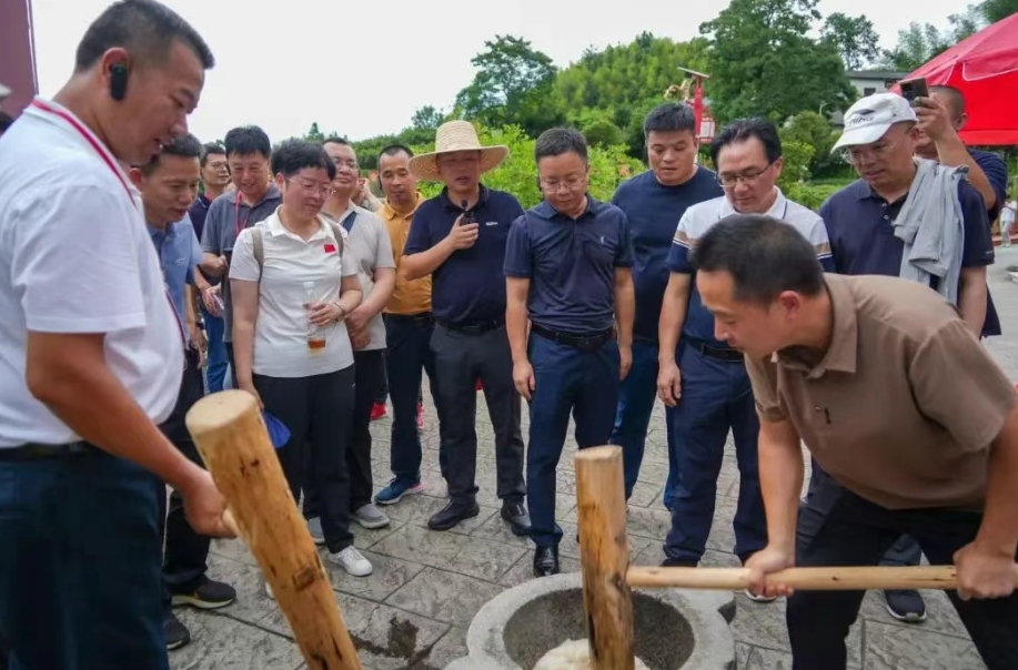 文物会说话：博物馆里的历史对话