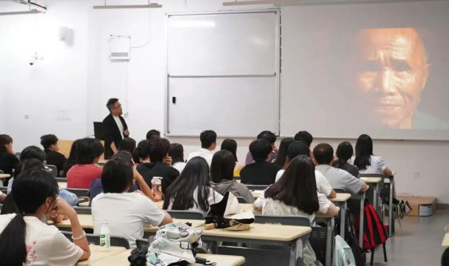 景德镇阶段深度研训